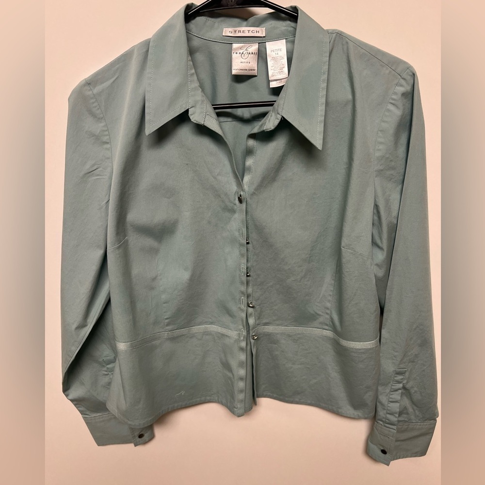 EMMA JAMES SIZE 14 PETITE. MEDIUM SHADE OF MINT GREEN BLOUSE